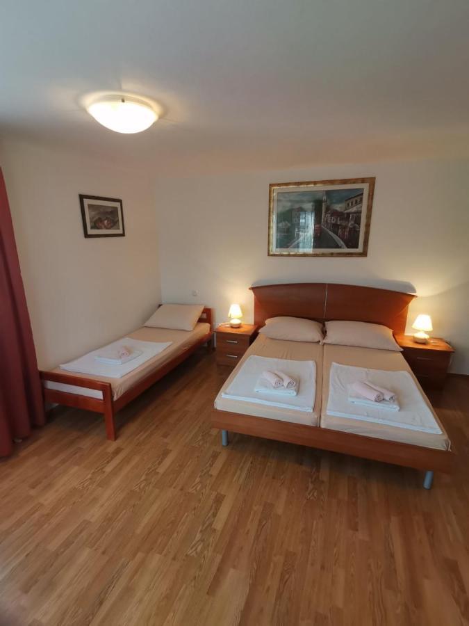 Apartments Stari Most Мостар Экстерьер фото