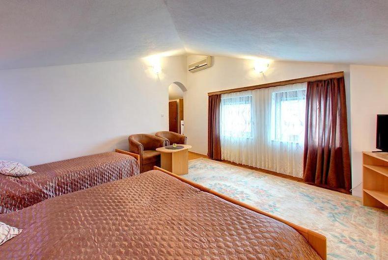 Apartments Stari Most Мостар Экстерьер фото